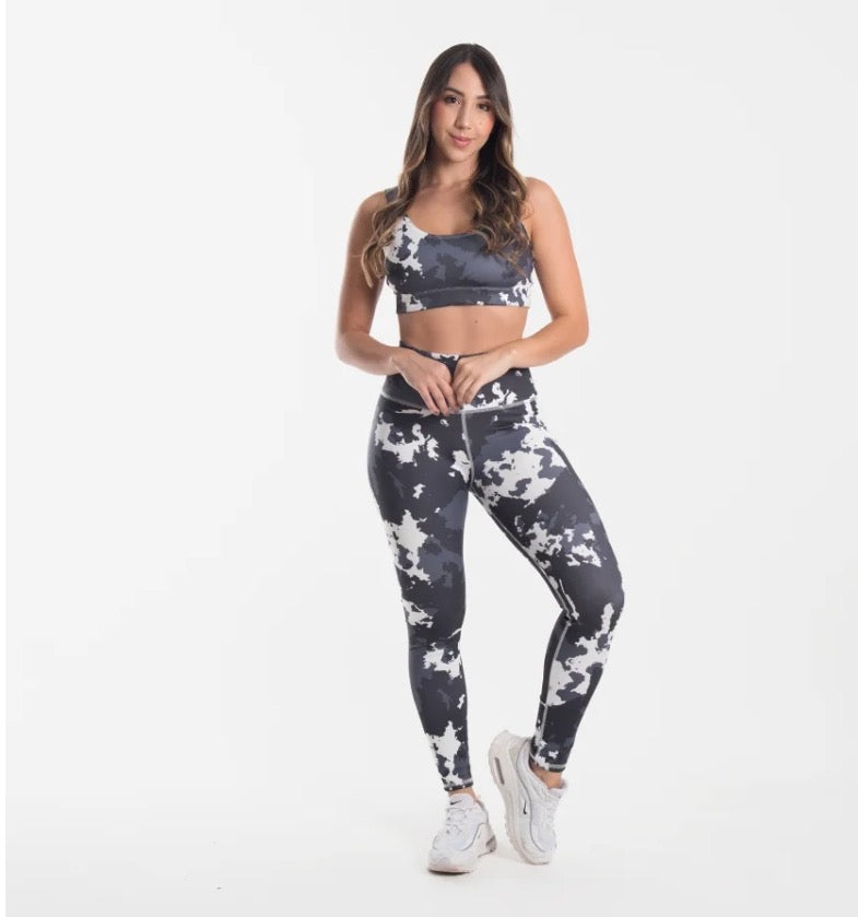 Caroline Gym Set