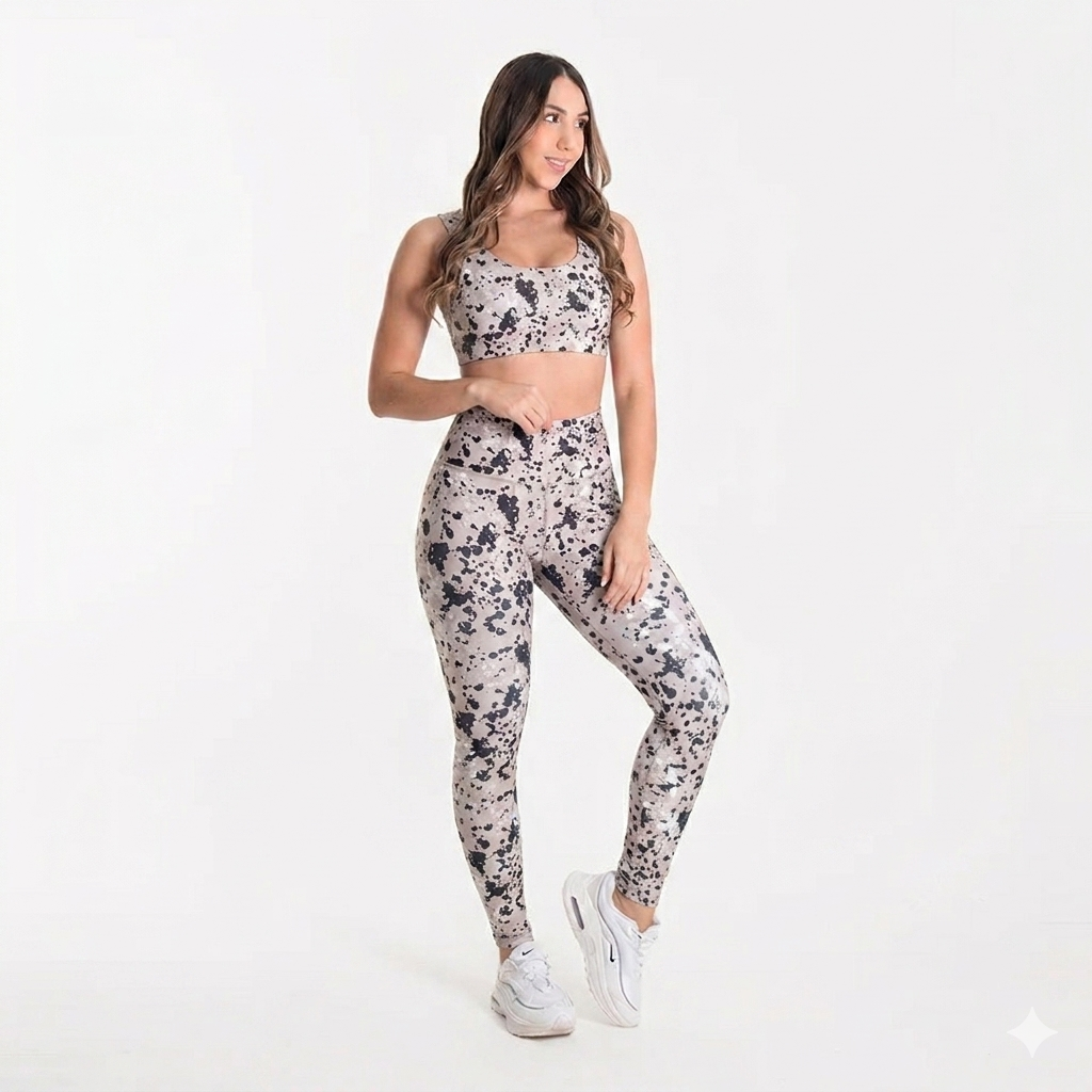 Valeria gym set — two-piece activewear set (crop top and leggings), Valeria style