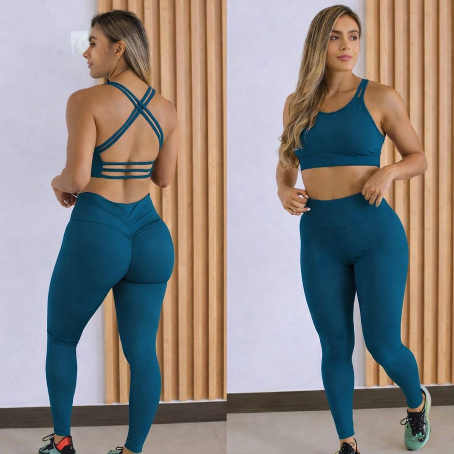Tealya gym set — two-piece activewear set (crop top and leggings), Tealya style