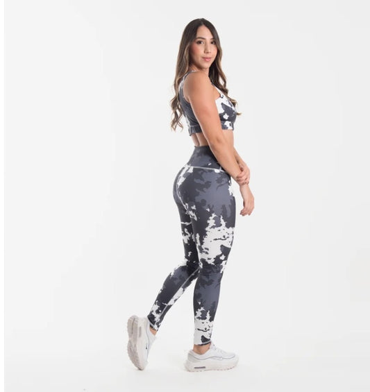 Caroline Gym Set